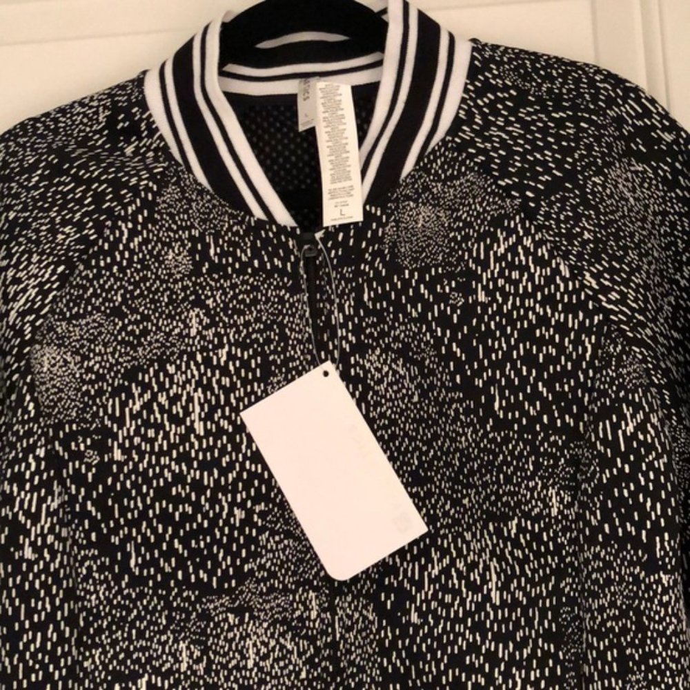 Fabletics Cropped Sports Jacket